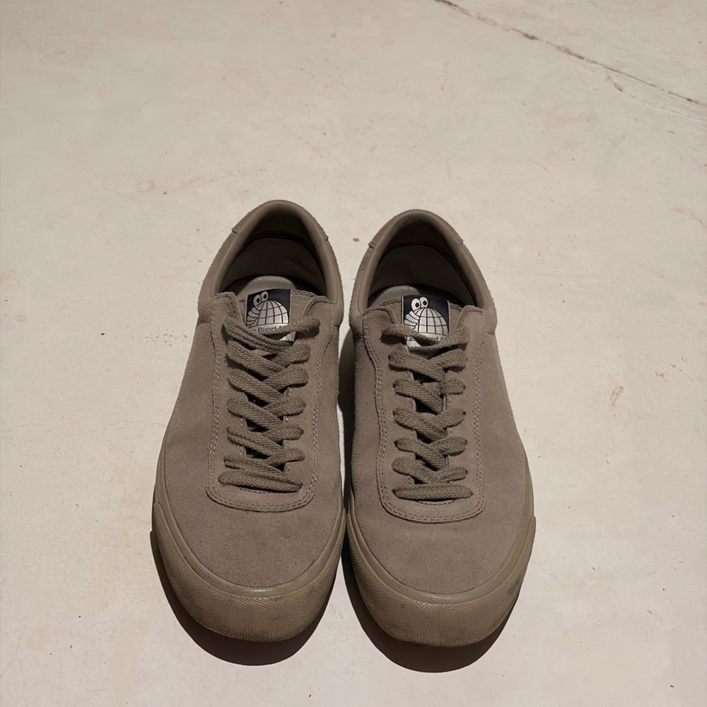 Last Resort AB VM001 - Grey Suede